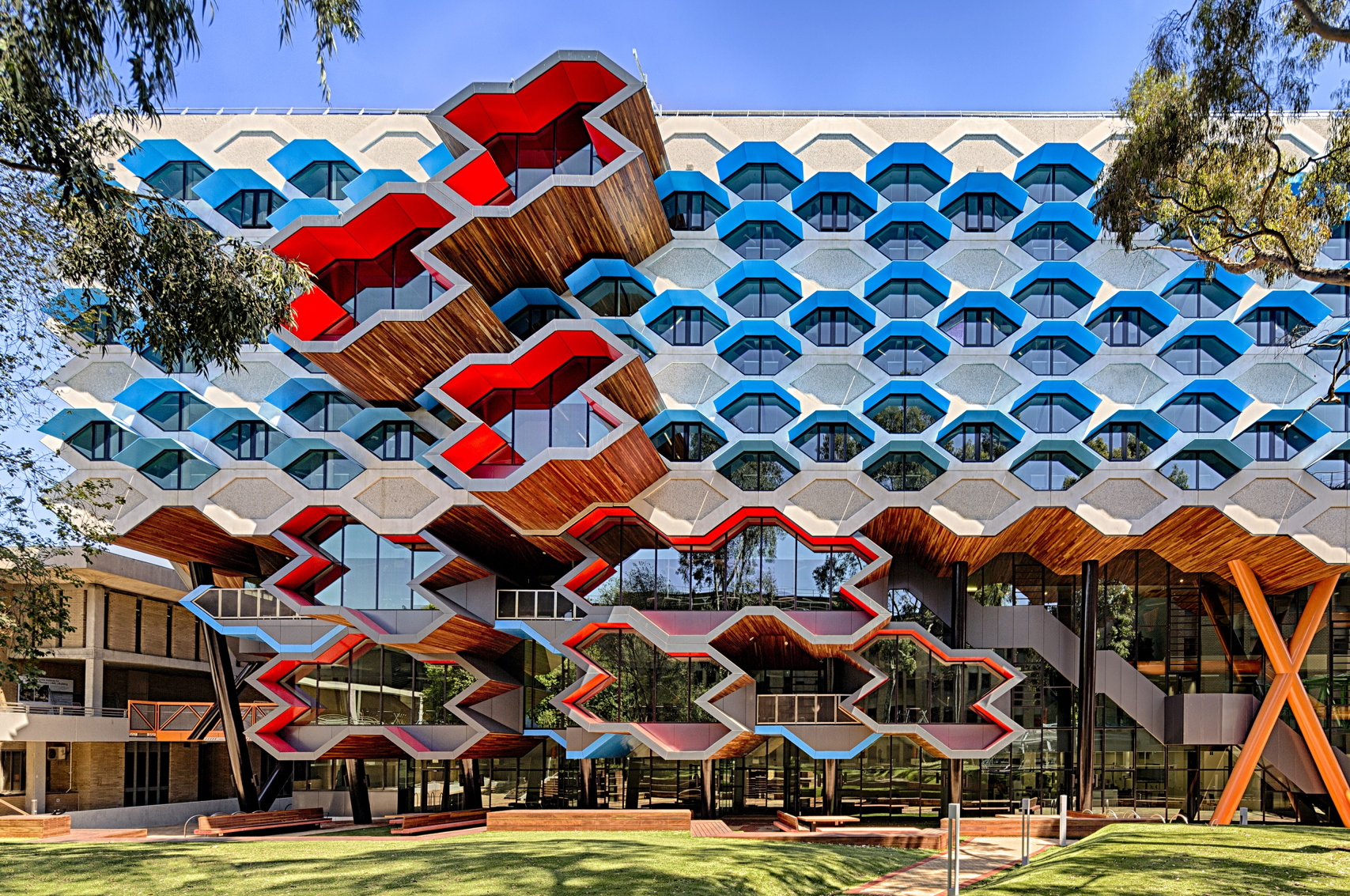 La Trobe Institute for Molecular Science, La Trobe University